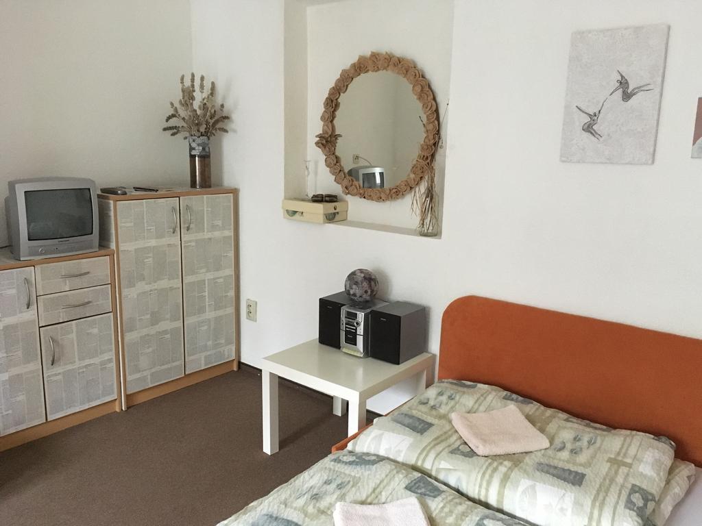 Apartmanovy Dom คราลิกี ภายนอก รูปภาพ